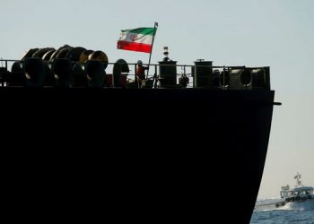 کەشتییە ئێرانییەکە گەیشتە ئاوەکانی سوریا / سووتەمەنی بە تەنکەر بۆ لوبنان دەگوازرێتەوە