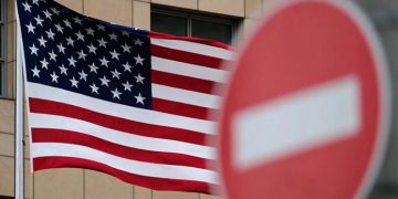 بلۆمبێرگ: ئێران قۆناغی زیاتربوونی گوشارەکانی ئەمریکای تێپەڕ کردووە