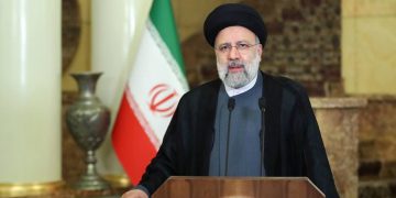 ڕەئیسی: دەسەڵاتی ئەمریکا لە ناوخۆ و دەرەوە شەرعییەتی نەماوە / گەمارۆی دەرمان لە سەردەمی کۆرۆنا تاوانە لە دژی مرۆڤایەتی