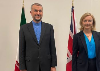 بەریتانیا داوای گەڕانەوەی ئێران بۆ ڕێکەوتنی ناوەکی دەکات