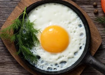 خواردنی هێلکە لە ژەمی بەیانیدا زۆر باشە