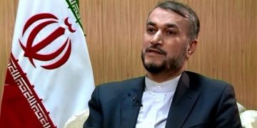 ئەمیر عەبدوڵڵاهیان: ئەنجامدەرانی تیرۆری شەهید سولێمانی دەبێت دادگایی بکرێن