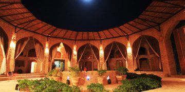 کاروانسەرای زەینەدین، شوێنێک بۆ مانەوە لە دڵی بیابانەکانی یەزد