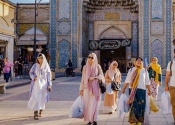 پێدانی ڤێزەی گەشتیاریی ئێران دەست پێدەکاتەوە