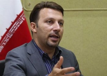 ناردنی سووتەمەنی ئێران بۆ لوبنان بەرەی خۆڕاگریی بەهێز کردووە