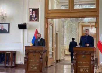 ئەمیر عەبدوڵڵاهیان: کێشەکانی ناوچەکە دەبێت بە هاوبەشی و بە دوور لە دەستێوەردانی دەرەکی چارەسەر بکرێت