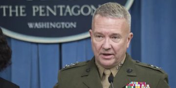 ئەمریکییەکان بۆ مانەوەیان لە ناوچەکە داعشیان کردووەتە بیانوو