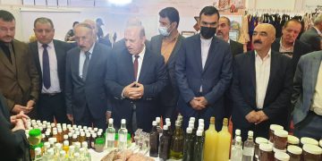 بەشداریی سەرکونسولی ئێران لە ڕێوڕەسمی كردنه‌وه‌ی پێشانگای فرۆشتنی پاییزه‌ی “بره‌ندی بازار” لە سلێمانی