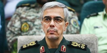 سەرۆک ئەرکانی هێزە چەکدارەکانی ئێران سەردانی پاکستان دەکات