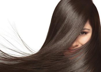 ئەم چوار خواردنە یارمەتیدەرن بۆ ئەوەی کە قژێکی جوان و تەندرووستتان هەبێت