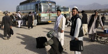 ئێران لەم چەند مانگەدا پێشوازیی لە 300 هەزار پەنابەری ئەفغانی کردووە