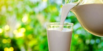 چەندین سوودی خواردنی شیر بزانە