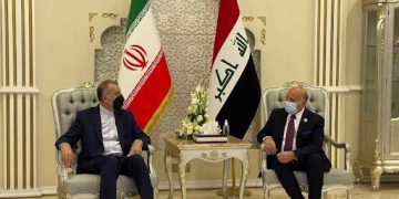 وەزیری دەرەوەی ئێران پیرۆزبایی لە هاوتا عێراقییەکەی دەکات