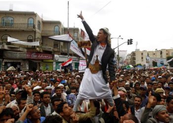 سعوودیە کەوتووەتە گێژاوی شەڕی یەمەن