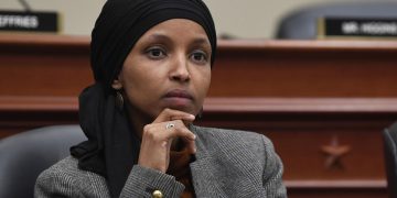 ئیلهان عومەر: فرۆشتنی چەک بە سعوودیە قبووڵنەکراوە