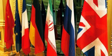 پێکهاتەی شاندی دانوستانکاری ئێران لە ڤیەننا + ئەزموون و چالاکییەکان