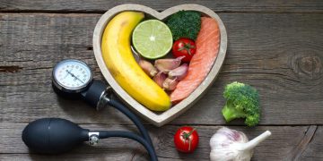 بۆ کۆنتڕۆڵکردنی کاریگەری پەستانی خوێن، ڕۆژانە ئەم 7 خواردنە بەکار بێنە