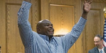 دادپەروەری بە شێوازی ئەمریکی، زیندانییەک پاش 24 ساڵ بە بێ تاوان دەرچوو