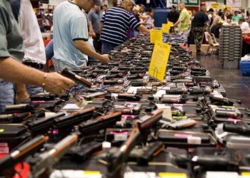 ئەمریکییەکان خاوەنی 400 ملیۆن چەکن