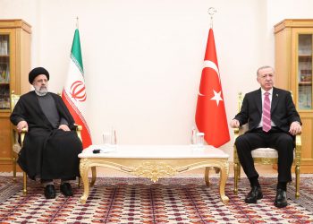 ڕەئیسی: کێشەکانی ناوچەکە دەبێت تەنیا لە ڕێگای وڵاتانی ناوچەکەوە چارەسەر بکرێت