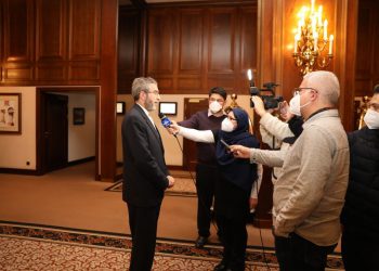 باقری: بە ئیرادەیەکی جیدییەوە بۆ هەڵگرتنی گەمارۆ نایاساییەکان هاتووینەتە دانوستانەکانی ڤیەنناوە