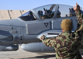 هێشتا 143 فڕۆکەوانی ئەفغان لە تاجیکستان ڕاگیراون