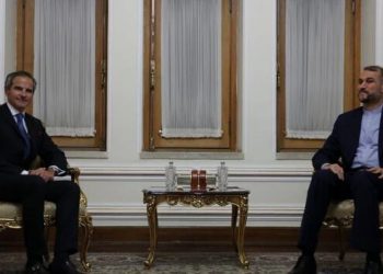 ئێران: ئاژانسی نێودەوڵەتی وزەی ناوەکی واز لە هەڵوێستی سیاسی بێنێت