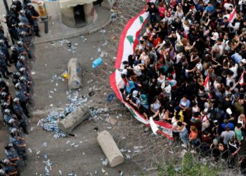 وەزیری دارایی لوبنان: لە سەدا 60 ی خەڵک لە ژێر هێڵی هەژاریدان