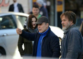 ترەیلەری “چوار دیوار”ی “بەهمەنی قوبادی” لە بەرهەمهێنانی “ڕاجێر واتێرز” بڵاوکرایەوە