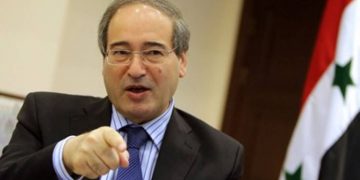 فەیسەڵ مێقداد: داعش و بەرەی نوسرە بە پاڵپشتی ئەمریکا و تورکیا لە سوریان