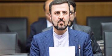 کۆبوونەوەی دووەمی لێژنەی لێکۆڵینەوە لە تیرۆری شەهید سولێمانی لە تاران بەڕێوە دەچێت