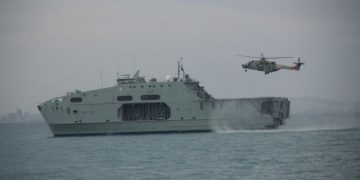 نمایشێکی سەربازیی هێزی دەریایی ئێران و عۆمان بەڕێوەچوو