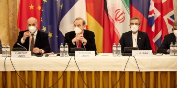 ڤیەننای حەوت؛ پاشەکشەی سێ وڵاتی ئەورووپی لە بەرامبەر داواکارییەکانی ئێران