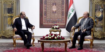 کۆبوونەوەی وەزیری گواستنەوەی ئێران و سەرۆک کۆماری عێراق لە بەغدا