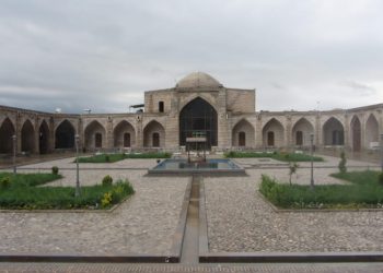 ڕۆڵی ڕێگا و کاروانسەراکان لە مێژووی ئێران