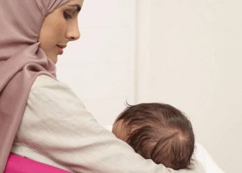 چەند خواردنێک کە زیانیان بۆ ژنانی شیردەر هەیە