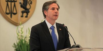 بلینکەن: ئەمریکا بە کشانەوە لە ڕێکەوتنی ناوەکی لە سەر ئاستی نێودەوڵەتیدا پەراوێز خراوە