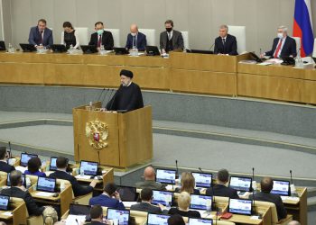 وتاری سەرۆک کۆماری ئیسلامی ئێران لە پەرلەمانی ڕووسیا