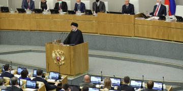 وتاری سەرۆک کۆماری ئیسلامی ئێران لە پەرلەمانی ڕووسیا