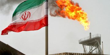 ڕۆیتەرز: 4 ملیۆن بەرمیل نەوتی ئێران گەیشتووەتە چین
