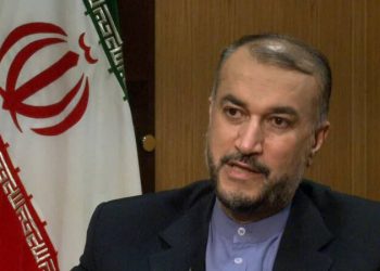 وردەکاری کۆبوونەوە سێ کاتژمێرییەکەی ڕەئیسی – پوتین بە گێڕانەوەی وەزیری دەرەوەی ئێران