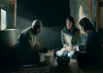 “ئەزموون” لە فێستیڤاڵەکانی “گوا”ی هیندستان، “تێفلیس”ی جۆرجیا و “دەریای سوور”ی عەڕەبستان