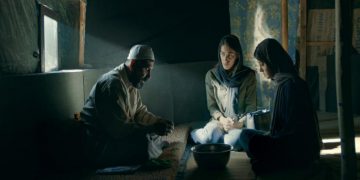 “ئەزموون” لە فێستیڤاڵەکانی “گوا”ی هیندستان، “تێفلیس”ی جۆرجیا و “دەریای سوور”ی عەڕەبستان