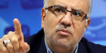 وەزیری نەوتی ئێران: لە بواری نەوت و گاز ڕێکەوتنی گرنگ لە گەڵ ڕووسیا کراوە