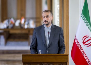 ئەمیر عەبدوڵڵاهیان: ئێران بە هیچ شێوازێک پاشەکشە لە هێڵە سوورەکانی ناکات