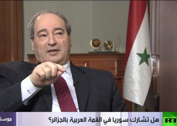 فەیسەڵ مێقداد: وڵاتانی عەرەبی لە دوژمنایەتی ئێران هیچ سوودێک نابینن