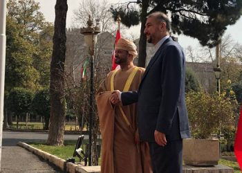 وەزیرانی دەرەوەی ئێران و عۆمان لە تاران کۆبوونەوە