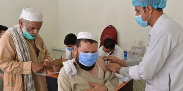زیاتر لە 4 ملیۆن کەس لە ئەفغانستان ڤاکسێنی کۆرۆنایان وەرگرتووە