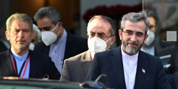 دانوستانکاری باڵای ئێران گەیشتەوە ڤیەننا