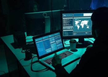 کەناڵی 12 ی ئیسرائیل: هاکەرە ئێرانییەکان کۆمپیۆتری سەرۆکی مۆسادیان هاک کردووە